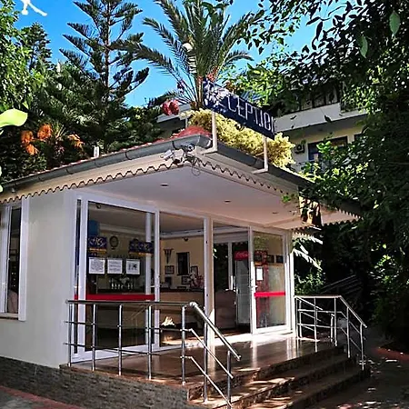 Hotel Merhaba 3*