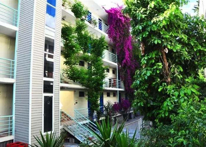 Merhaba Αλάνια